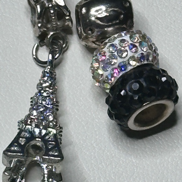 7 Charms, owl, sparkly black and iridescent snowflake, star, Eiffel Tower - Picture 10 of 11
